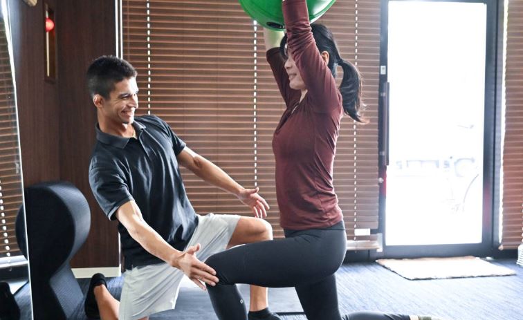 美容整体×トレーニングジム hinasaku【ヒナサク】川崎・八丁畷店