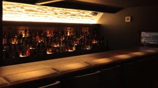 Vin Brule Verre (バー ヴァン ブリュレ ヴェール)