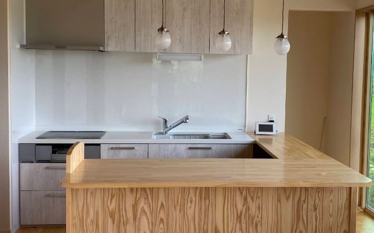 （有）安方工務店