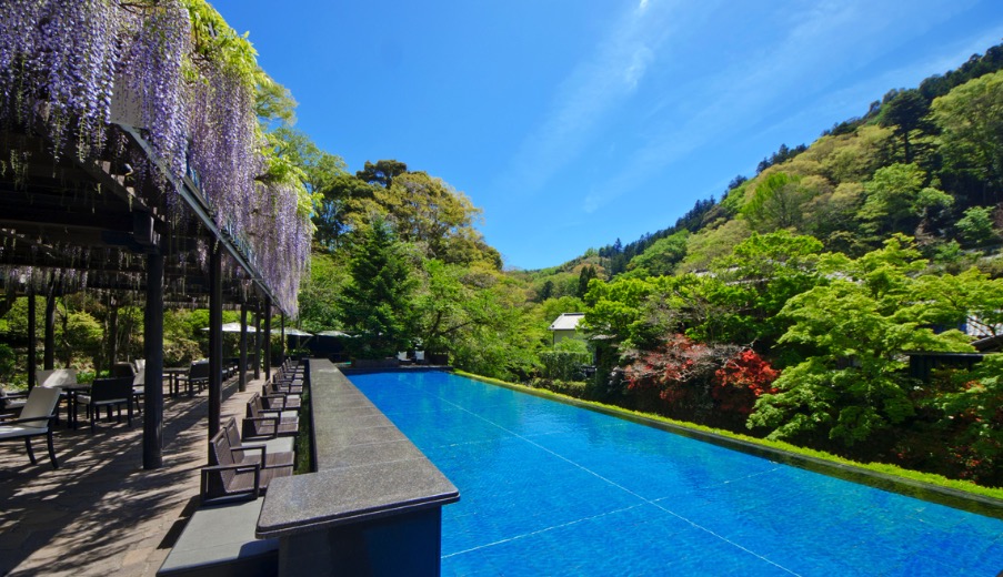 Bakery&Table 東府や 足湯カフェ（ベーカリー＆テーブル）